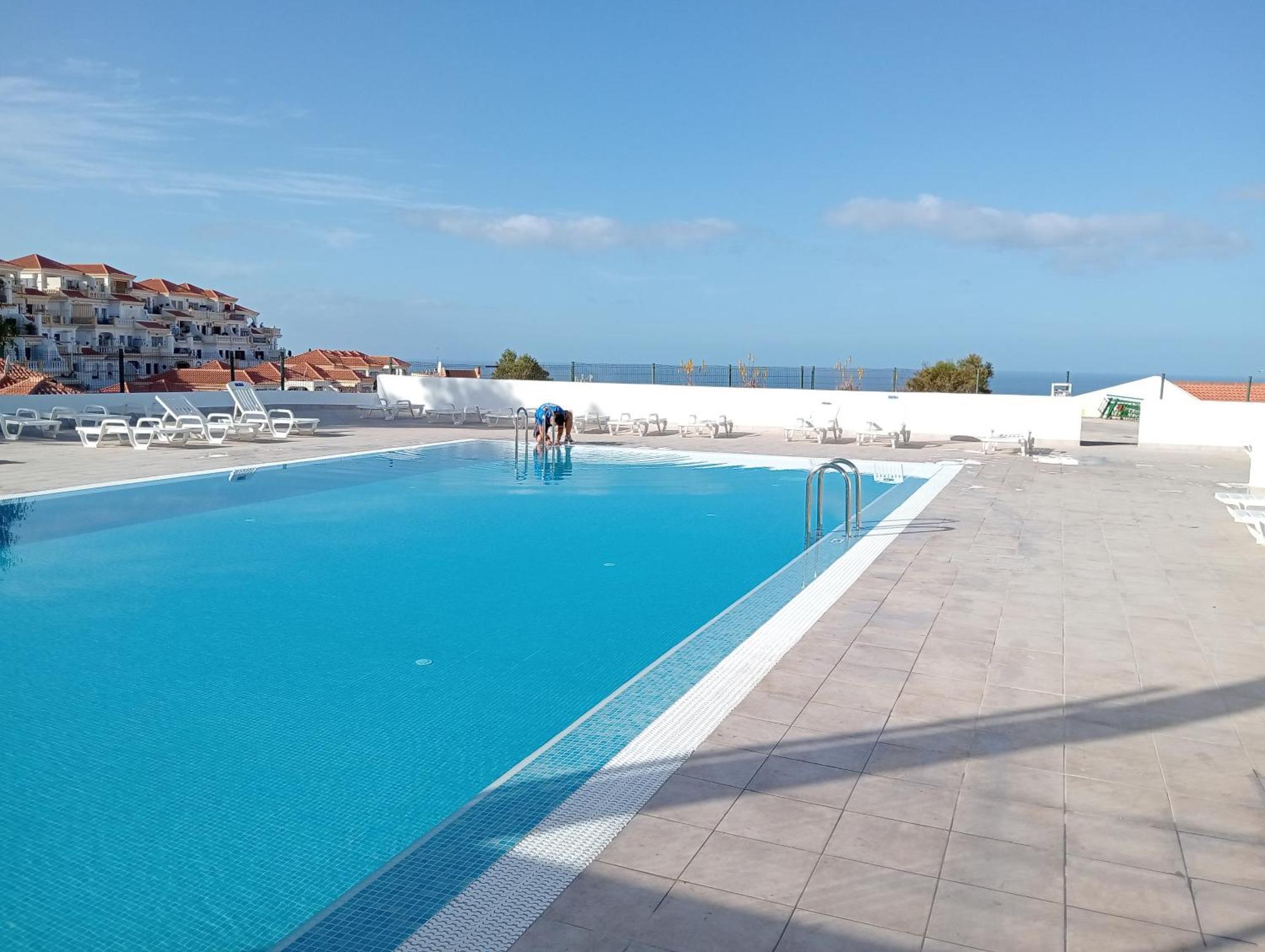 Oceano Infinito Aloha Garden Apartment Адехе Екстериор снимка